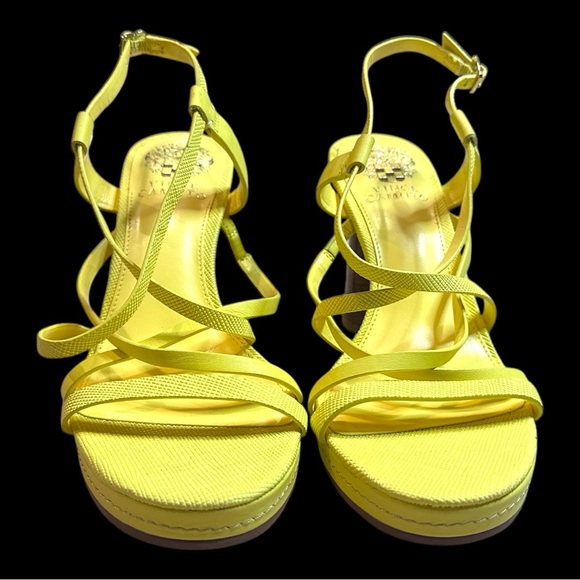 🎉HP ⭐️ EUC Vince Camuto Neolette Dress Sandal in
Primrose Yellow. Size 8/38.5 - Picture 8 of 11